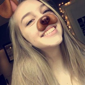 Meet your Posher, Cierra